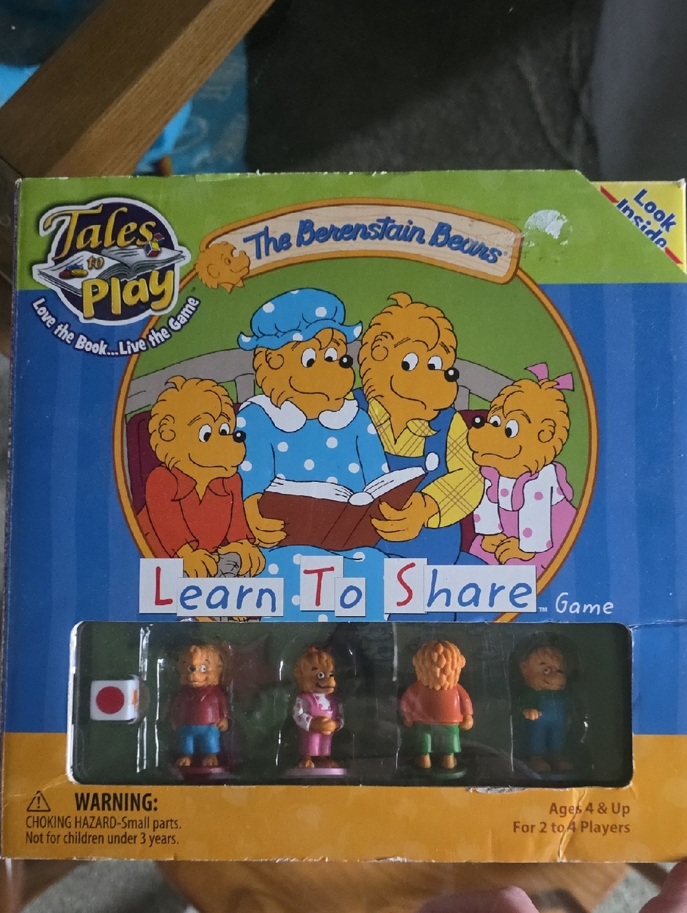 The Berenstain Bears Learn to Share Game - Blue Box with Figurines